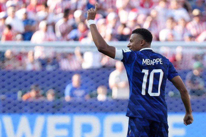 Francia y España definen hoy al primer finalista del Mundial 2026