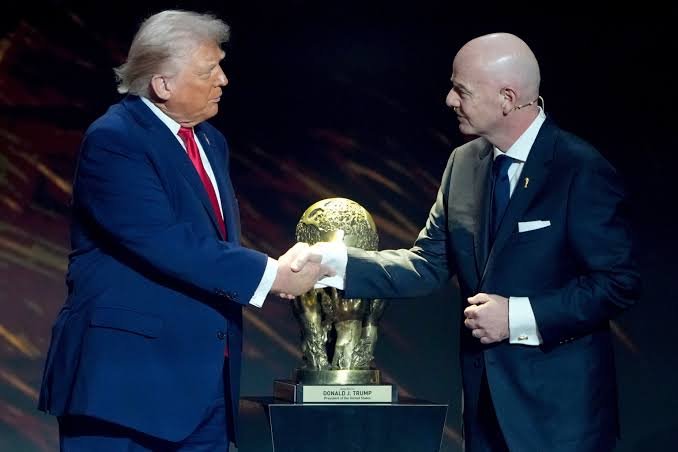 Trump busca impulsar a Gianni Infantino para dirigir la ONU, según un informe periodístico