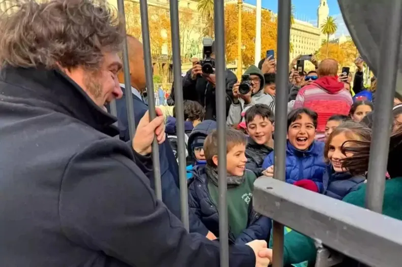 Milei oficializó el “Día del Niño” y fijó su celebración para el tercer domingo de agosto
