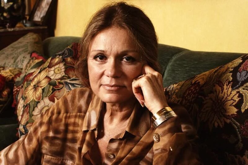 Murió la activista y periodista Gloria Steinem a los 92 años: la historia del ícono feminista que cambió la cultura pop